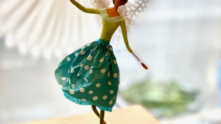 Fee_Papiermaché.jpeg