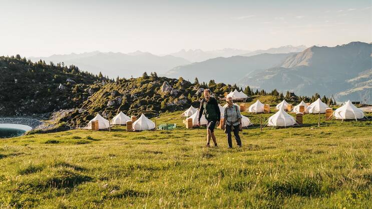 TCS Pop-Up-Glamping-Dorf