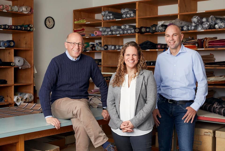 Team der Schirmfabrik Uznach: Edgar, Andrea und Roman Strotz (von links)